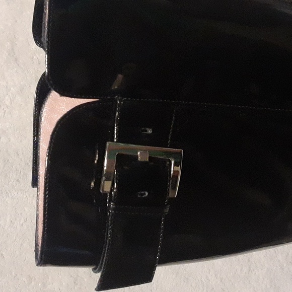 Boots - Picture 3 of 5